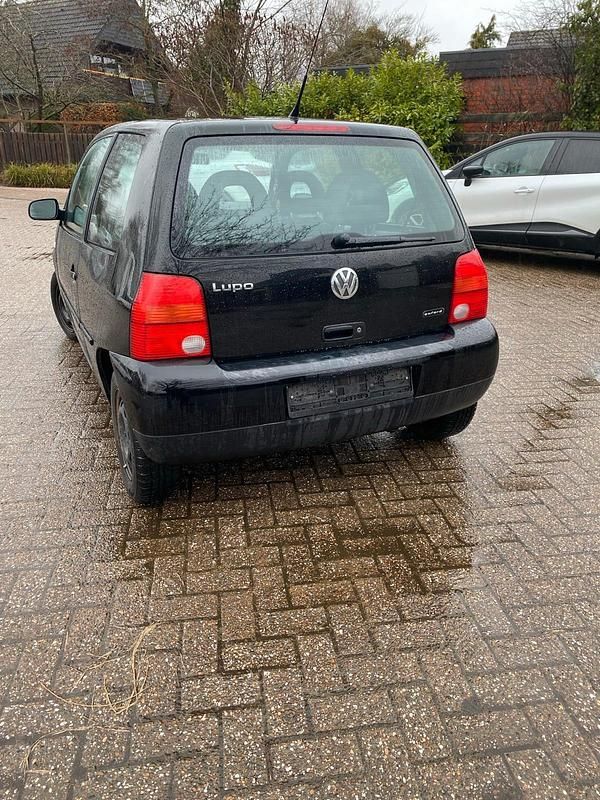 Gebraucht VW Lupo 60 PS (44 kW) 2002 Schwarz Kleinwagen