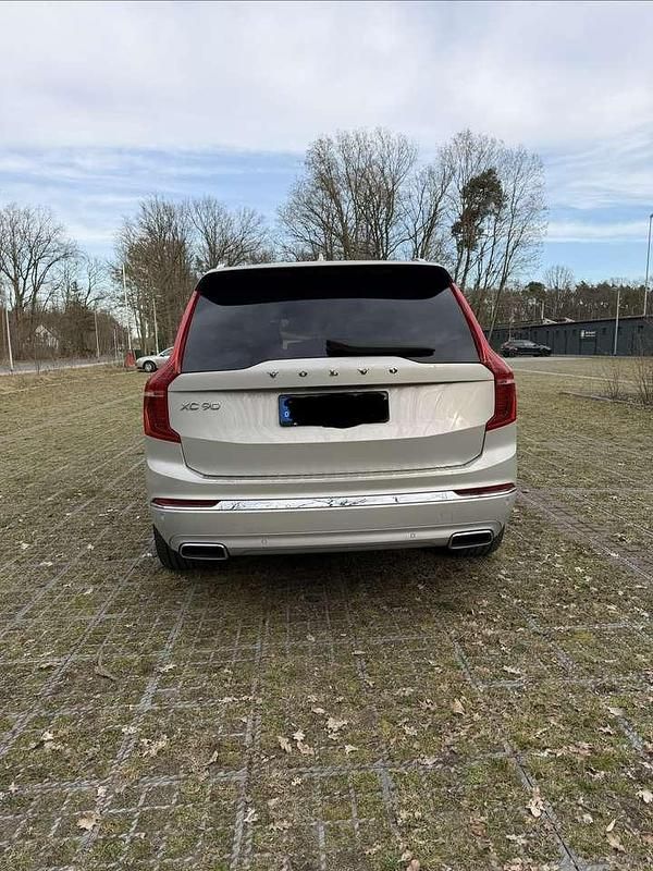 Gebraucht Volvo XC90 Inscription 235 PS (172 kW) 2020 Andere farben SUV