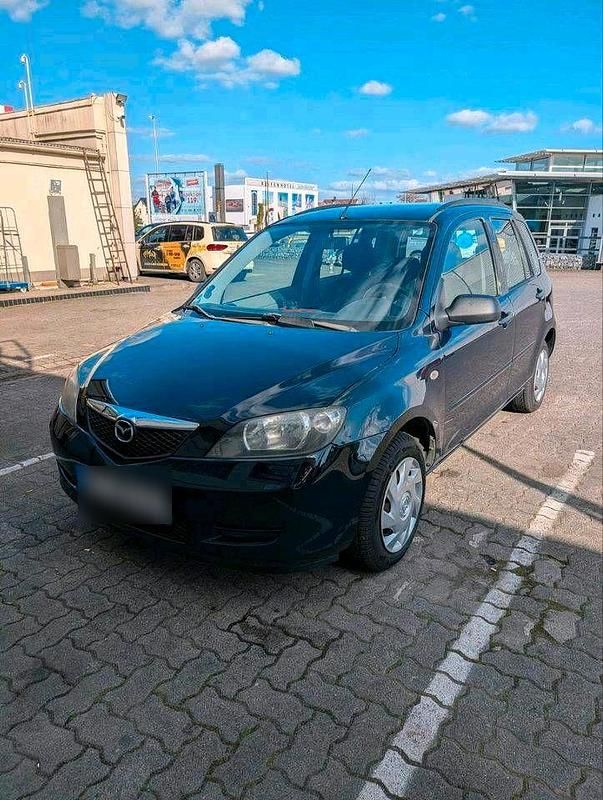 Gebraucht Mazda 2 70 PS (51 kW) 2004 Blau Kleinwagen