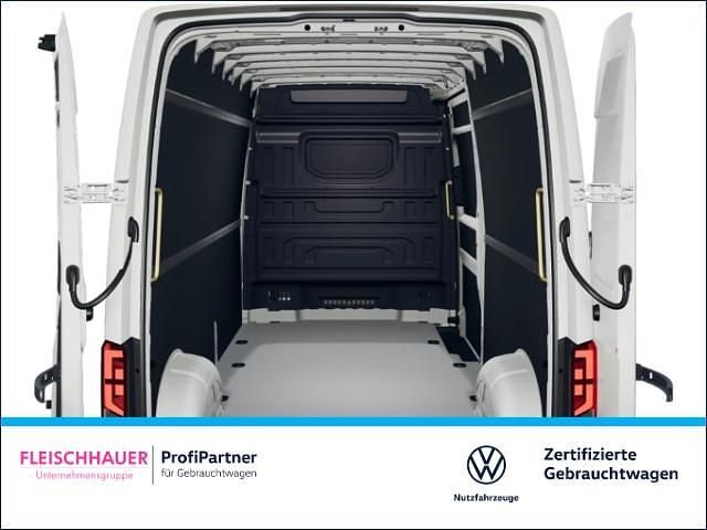 Gebraucht VW Crafter Trendline 163 PS (119 kW) 2024 Weiss Van
