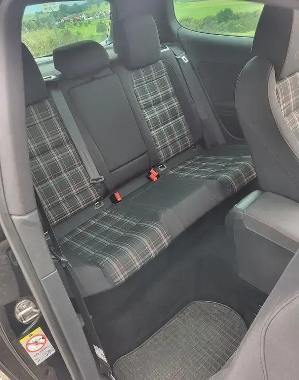 Gebraucht VW Golf VI GTI 211 PS (155 kW) 2010 Grau Kleinwagen