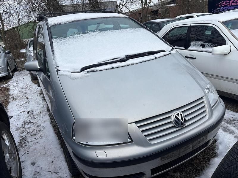 Silber Gebraucht 2002 VW Sharan Van / Kleinbus | 1.500 € (Superpreis) - Bild 1/4