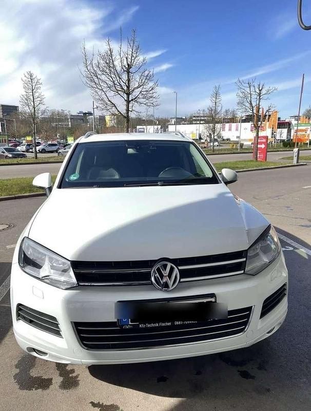 Weiß Gebraucht 2013 VW Touareg SUV | 15.500 € (Fairer Preis) - Bild 1/4