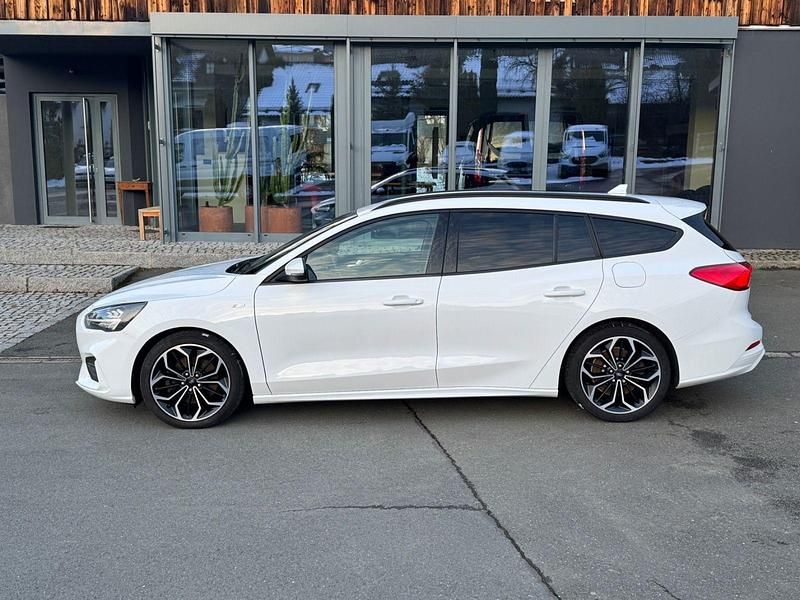 Gebraucht Ford Focus ST-Line 150 PS (110 kW) 2019 Weiß Kombi
