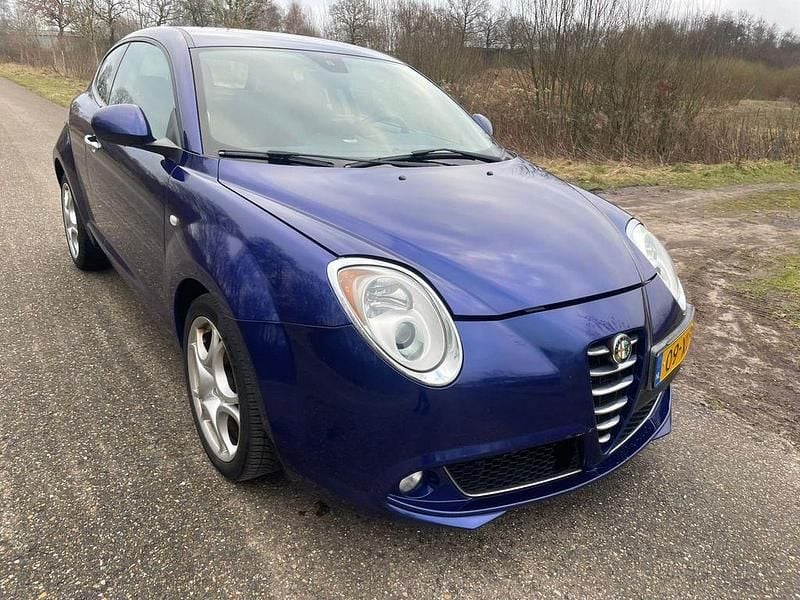 Gebraucht Alfa Romeo MiTo Distinctive 84 PS (61 kW) 2012 Blau Kleinwagen