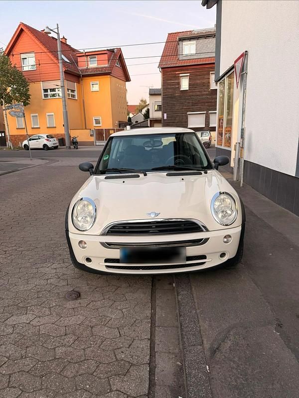 Usata Mini ONE 90 CV (66 kW) 2005 Bianco Utilitaria