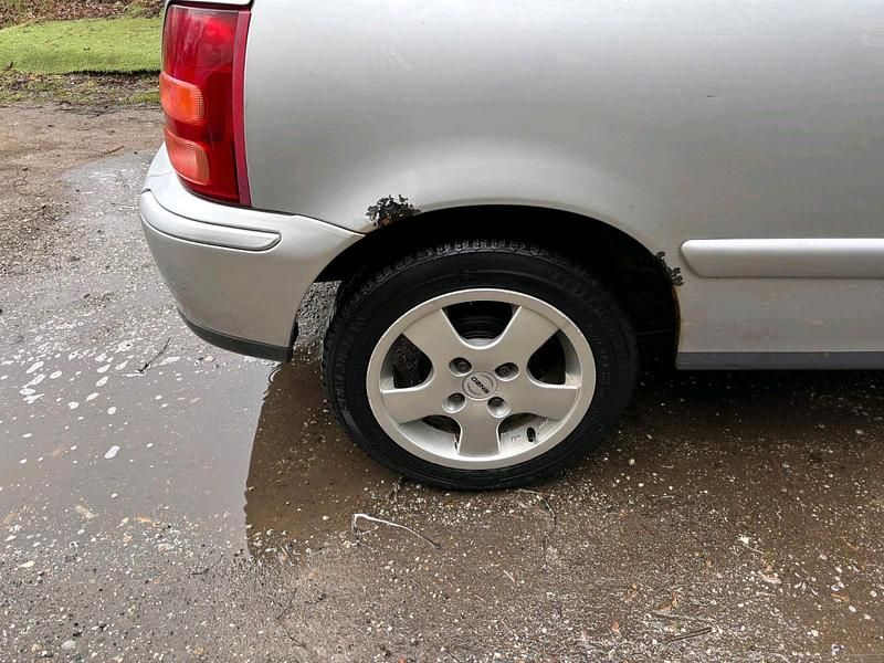 Gebraucht Nissan Micra 60 PS (44 kW) 2002 Silber Kleinwagen