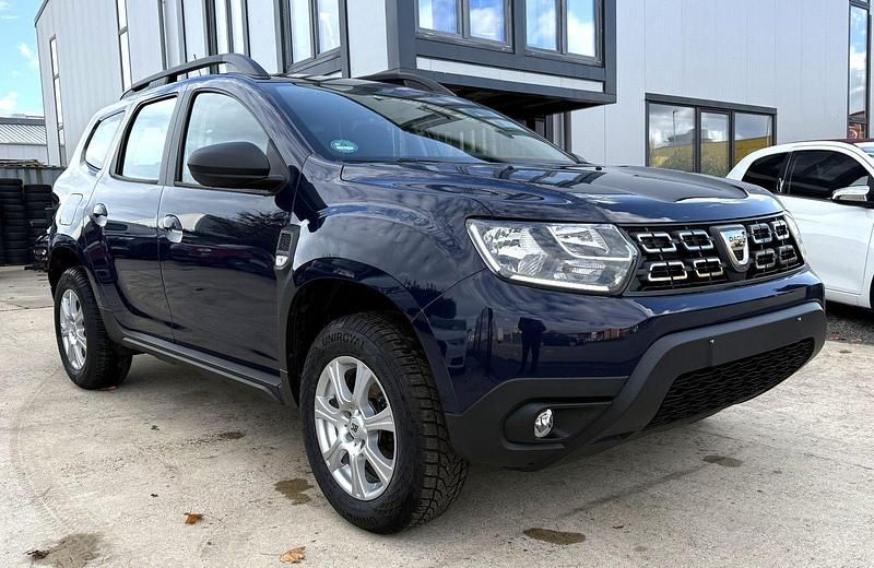 Second-hand Dacia Duster 114 CP (83 kW) 2019 Albastru SUV