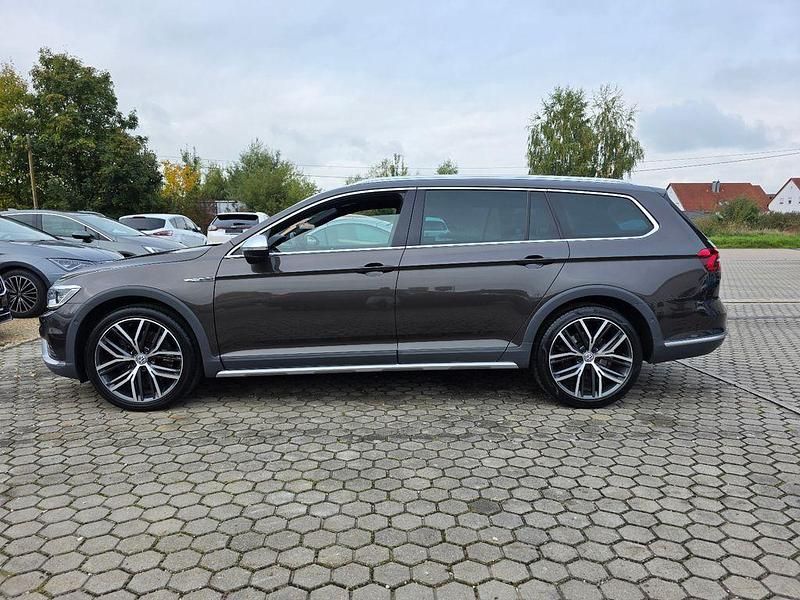 Gebraucht VW Passat Alltrack 239 PS (175 kW) 2017 Schwarz Kombi