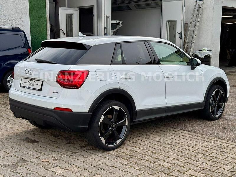 Gebraucht Audi Q2 Sport 150 PS (110 kW) 2017 Weiß SUV