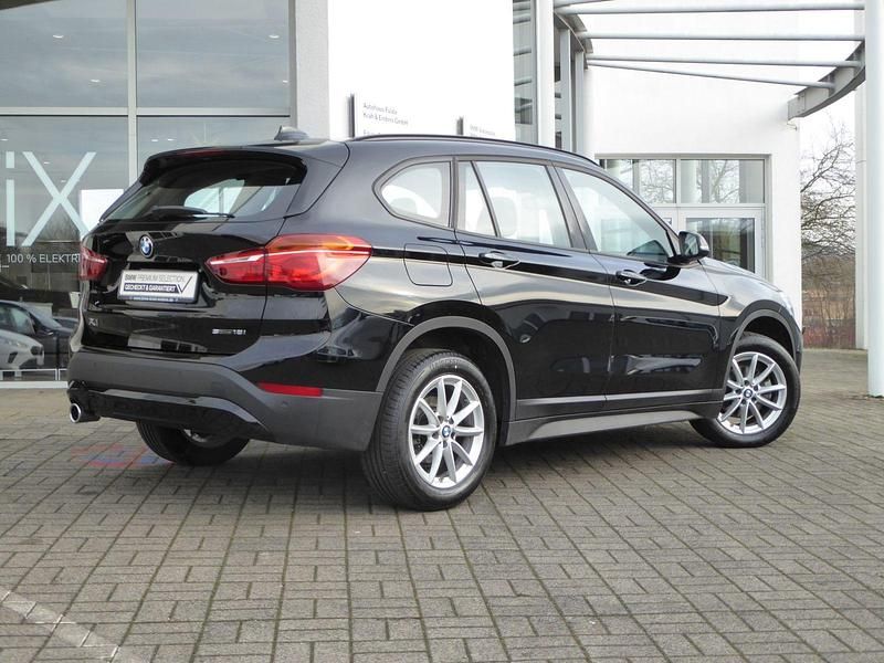 Gebraucht BMW X1 Advantage 136 PS (100 kW) 2021 Schwarz SUV