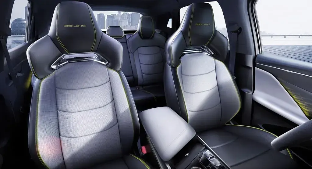 Neu Baic X55 177 PS (130 kW) 2026 Grün SUV