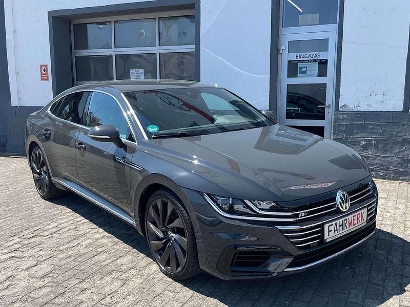 Gebraucht VW Arteon R-line 239 PS (175 kW) 2018 Uranograu Limousine