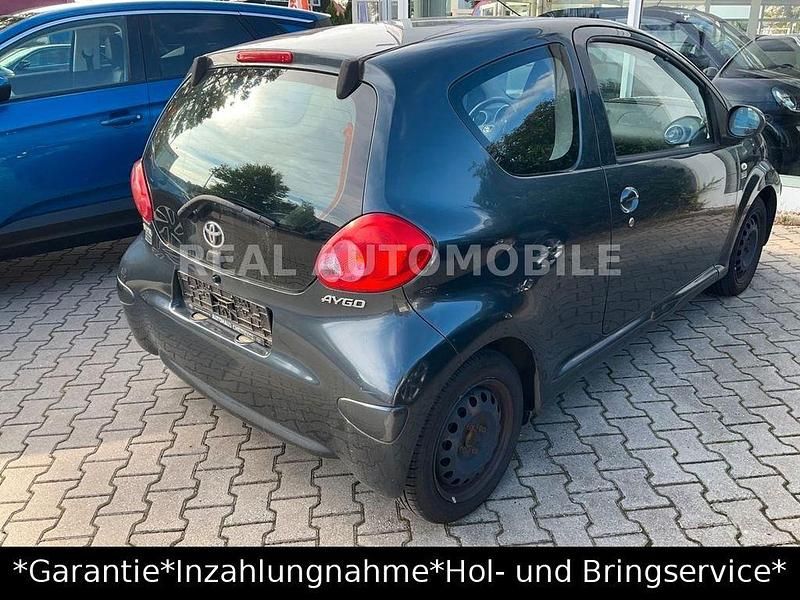 Gebraucht Toyota Aygo Cool 68 PS (50 kW) 2009 Grau Kleinwagen