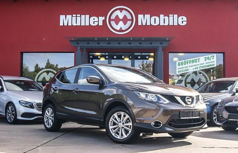 Bronze metallic Gebraucht 2015 Nissan Qashqai Acenta SUV | 16.900 € (Teuer) - Bild 1/4