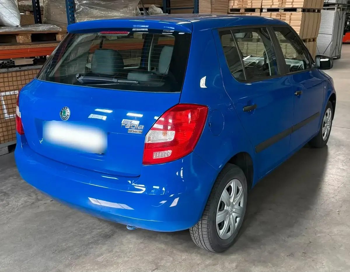 Gebraucht Skoda Fabia 60 PS (44 kW) 2009 Blau Kleinwagen