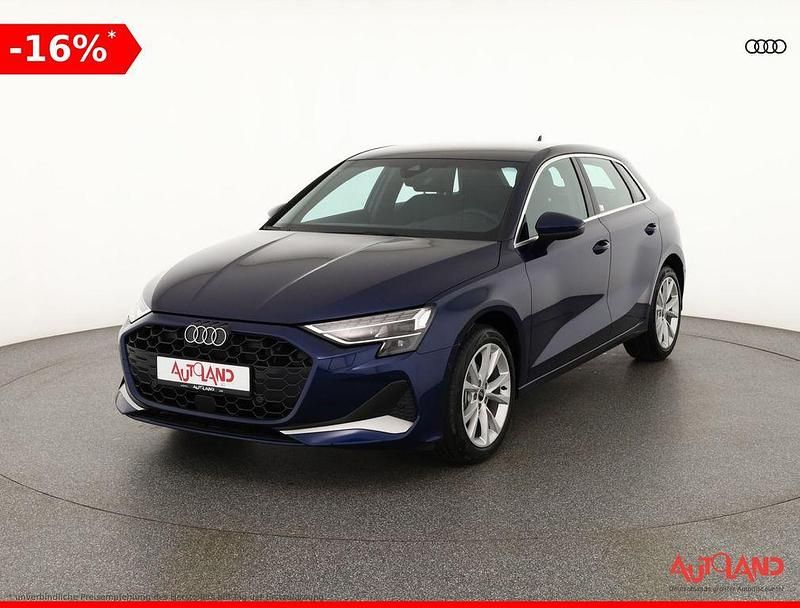 Blau Neu 2025 Audi A3 Comfort Limousine | 31.785 € (Superpreis) - Bild 1/4