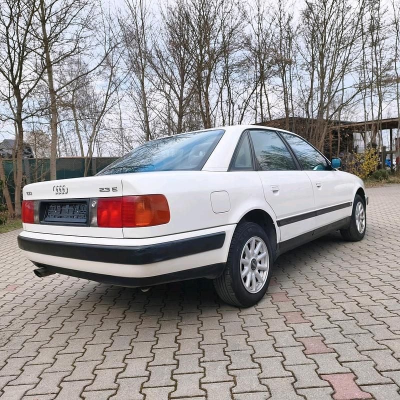 Gebraucht Audi 100 133 PS (97 kW) 1994 Weiß Limousine