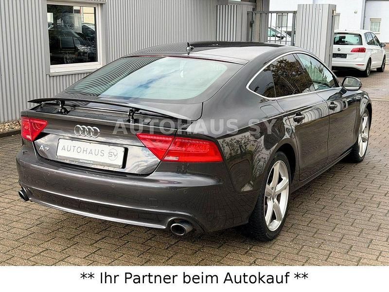 Gebraucht Audi A7 Sportback Comfort 204 PS (150 kW) 2011 Grau Kleinwagen