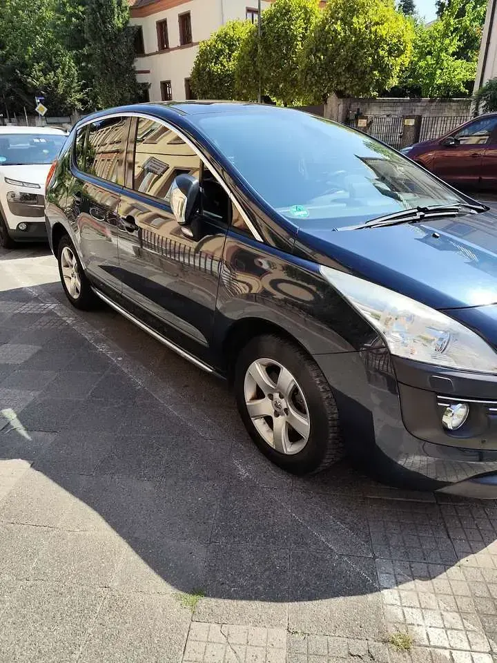 Gebraucht Peugeot 3008 Platinum 150 PS (110 kW) 2011 Blau Kombi