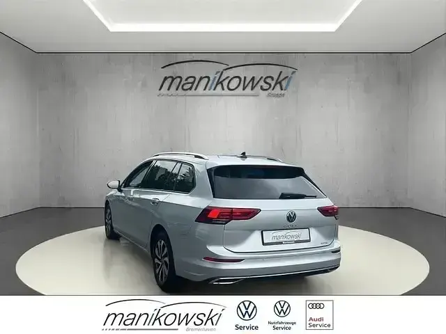 Gebraucht VW Golf VIII Active 81 PS (59 kW) 2023 Silber Kombi