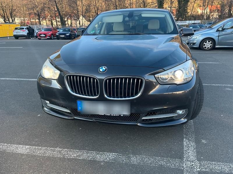 Gebraucht BMW 530 Gran Turismo 245 PS (180 kW) 2010 Schwarz Limousine