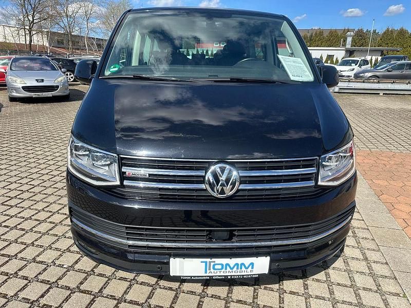 Gebraucht VW Multivan Highline 199 PS (146 kW) 2019 Schwarz Van / Kleinbus