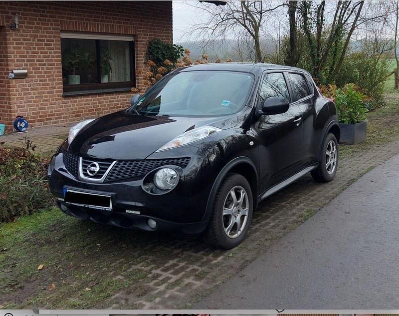 Schwarz Gebraucht 2011 Nissan Juke Tekna SUV | 2.750 € (Guter Preis) - Bild 1/4