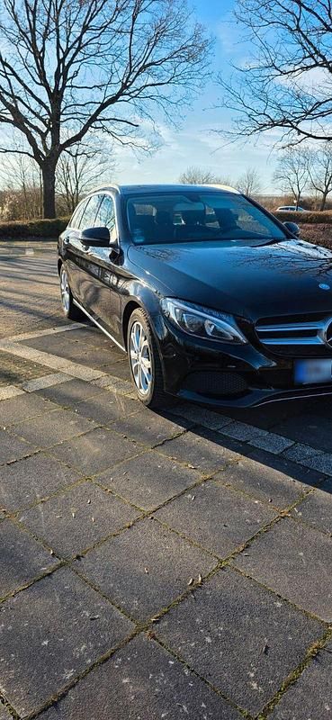 Gebraucht Mercedes 220 170 PS (125 kW) 2016 Schwarz Kombi