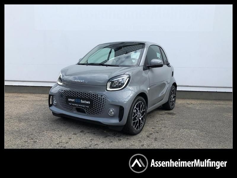 Schwarz Gebraucht 2023 Smart ForTwo Electric Drive Prime Exclusive Coupé | 17.879 € (Etwas zu teuer) - Bild 1/4