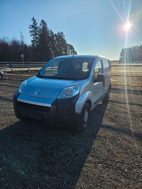 Gebraucht Citroën Nemo 68 PS (50 kW) 2008 Silber Van / Kleinbus