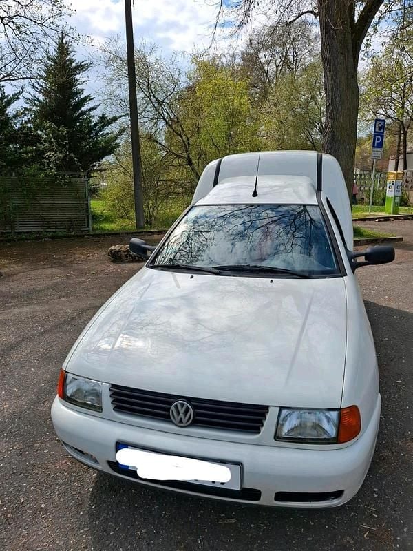 Second-hand VW Caddy 69 CP (50 kW) 2003 Alb Monovolum