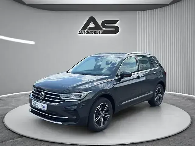 Gebraucht VW Tiguan Elegance 245 PS (180 kW) 2021 Grau SUV