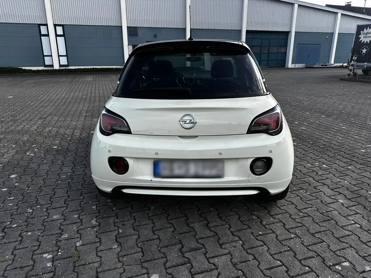 Gebraucht Opel Adam Slam 103 PS (75 kW) 2013 Weiß Kleinwagen