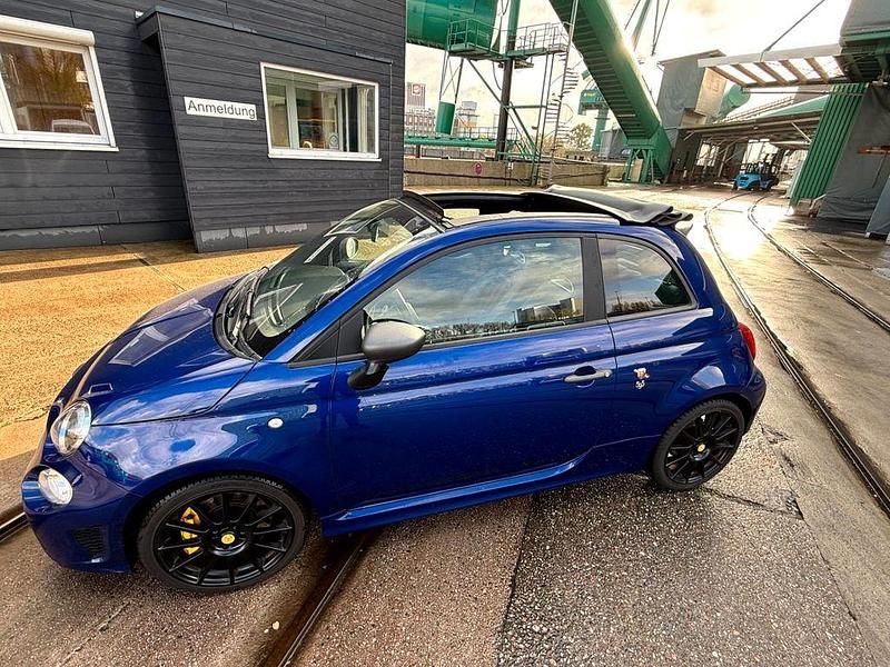 Blau Gebraucht 2020 Abarth 595 Competizione Cabrio | 21.350 € (Fairer Preis) - Bild 1/4