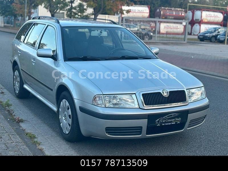 Silber Gebraucht 2006 Skoda Octavia Tour Kombi | 3.999 € (Teuer) - Bild 1/4