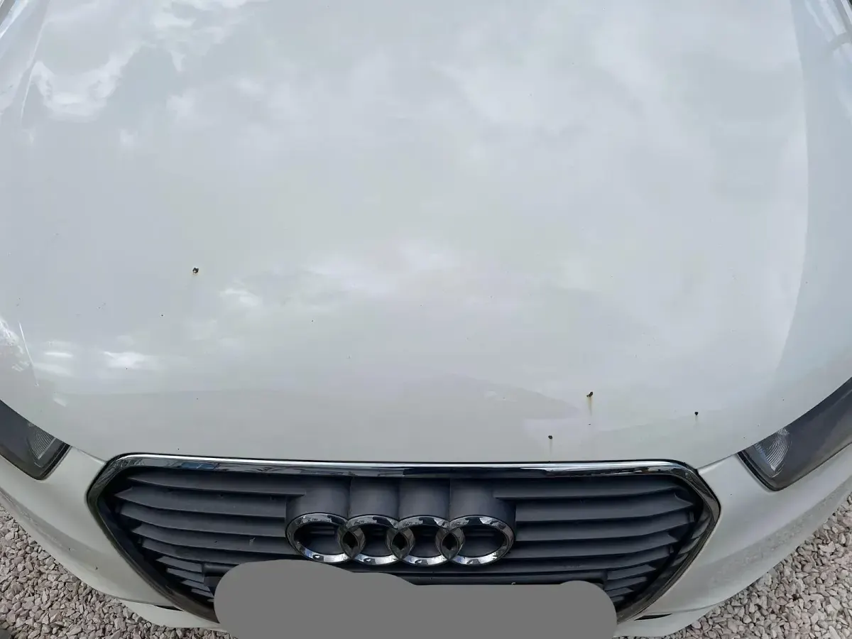 Gebraucht Audi A1 Sportback Sport 86 PS (63 kW) 2013 Weiß Kleinwagen