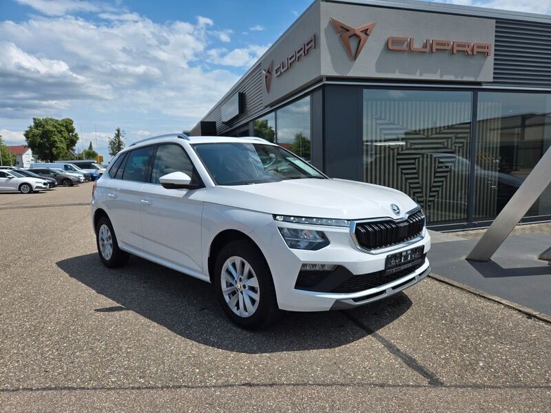 Weiß Gebraucht 2024 Skoda Kamiq Selection SUV | 23.500 € (Fairer Preis) - Bild 1/4