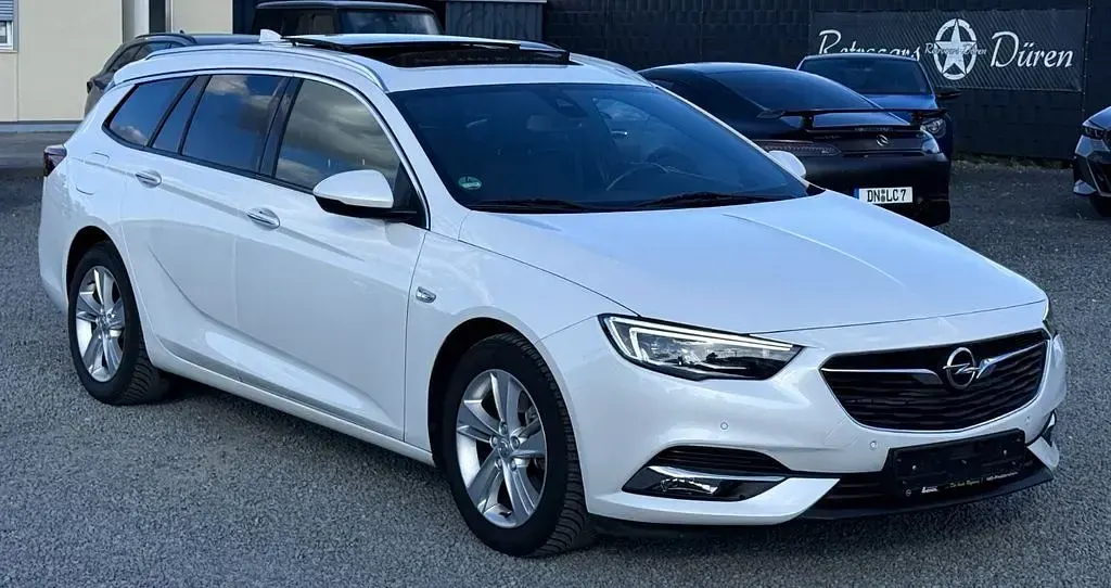 Gebraucht Opel Insignia Innovation 170 PS (125 kW) 2018 Weiß Limousine