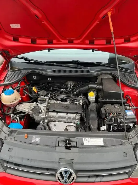 Usata VW Polo Team 60 CV (44 kW) 2010 Rosso Utilitaria