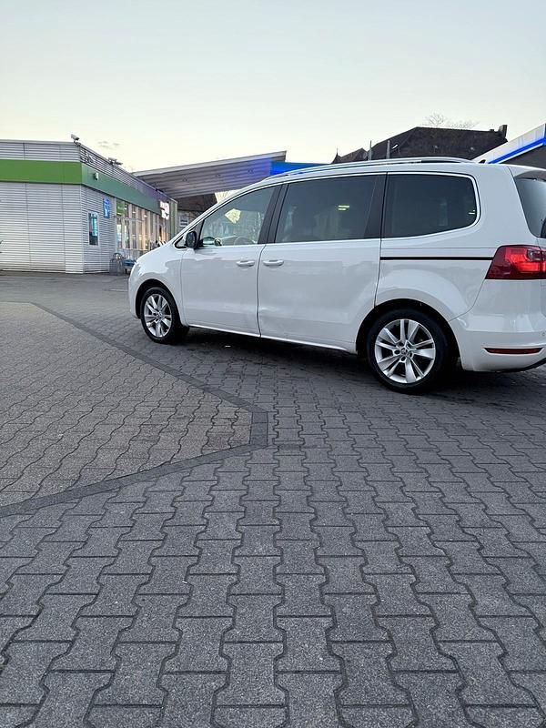 Gebraucht Seat Alhambra 170 PS (125 kW) 2012 Weiß Van / Kleinbus