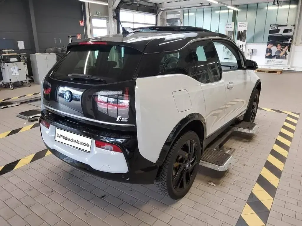 Gebraucht BMW i3 Performance 135 kW (184 PS) 2018 Weiß Kleinwagen