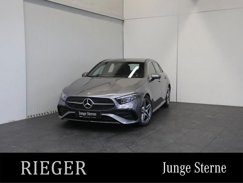 Grey metallic Gebraucht 2024 Mercedes A200 AMG Limousine | 31.990 € (Guter Preis) - Bild 1/4