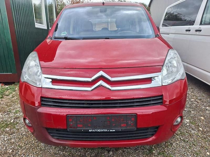 Rot Gebraucht 2012 Citroën Berlingo Van / Kleinbus | 2.650 € (Superpreis) - Bild 1/4