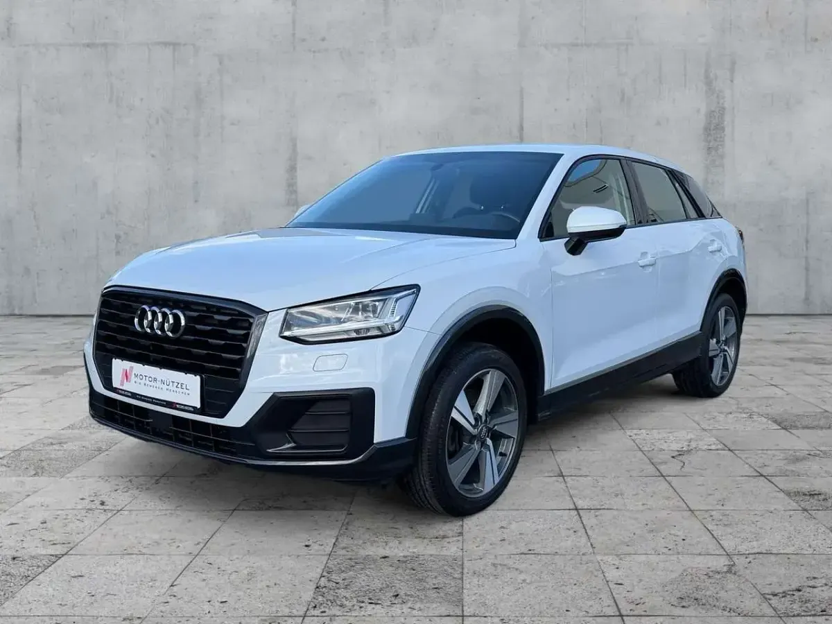 Gebraucht Audi Q2 Sport 150 PS (110 kW) 2019 Weiß SUV