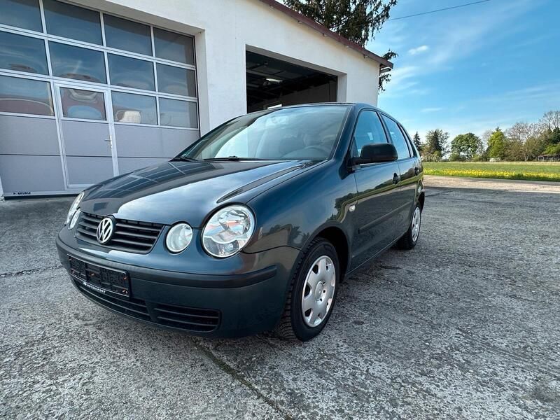 Grau Gebraucht 2005 VW Polo Kleinwagen | 2.900 € (Etwas zu teuer) - Bild 1/4