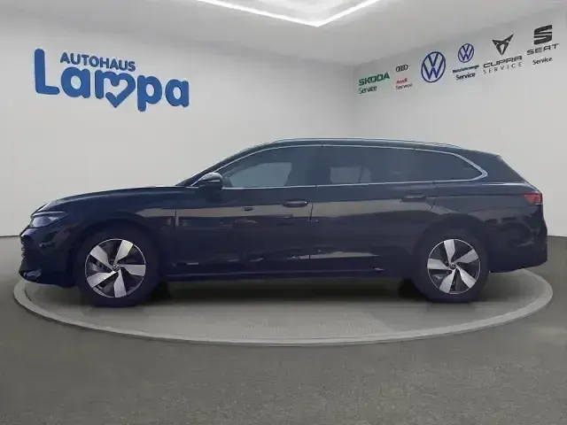 Gebraucht VW Passat Business 150 PS (110 kW) 2025 Schwarz Kombi