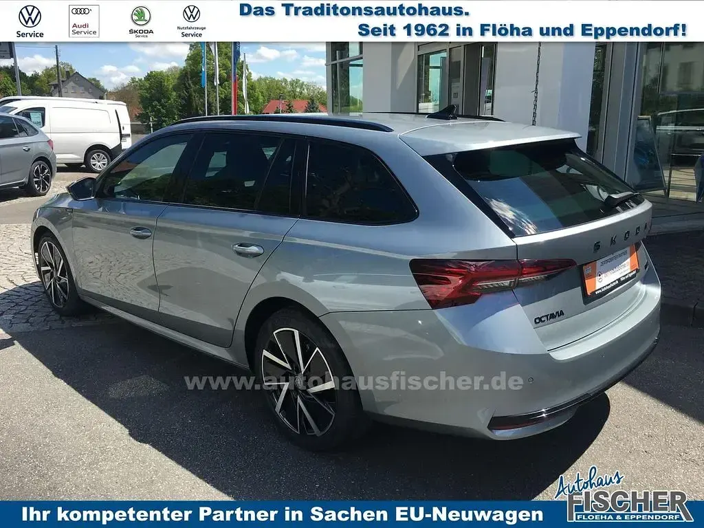 Gebraucht Skoda Octavia SportLine 150 PS (110 kW) 2026 Smokey diamondsilber ... Kombi