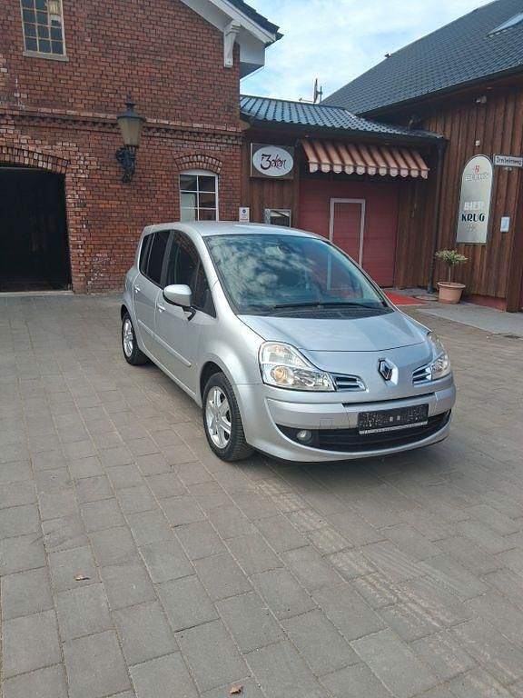 Silber Gebraucht 2008 Renault Modus Van / Kleinbus | 2.290 € (Fairer Preis) - Bild 1/4