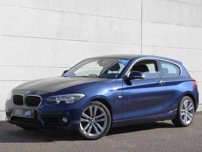 Blau Gebraucht 2017 BMW 120 Sport Line Kleinwagen | 19.455 € (Fairer Preis) - Bild 1/4